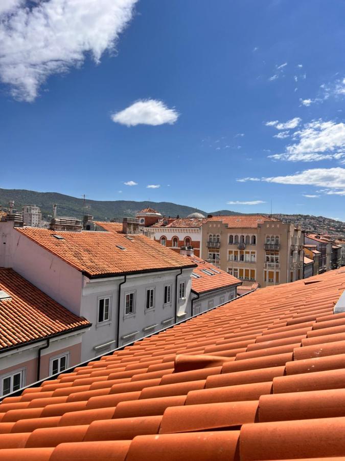 Mansarda Mazzini Apartment Trieste Bagian luar foto